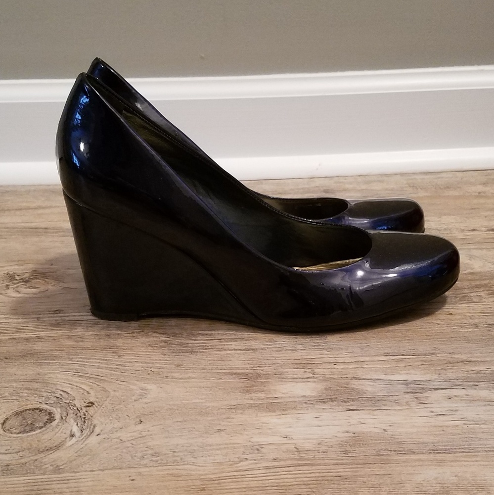 Antonio Melani wedges